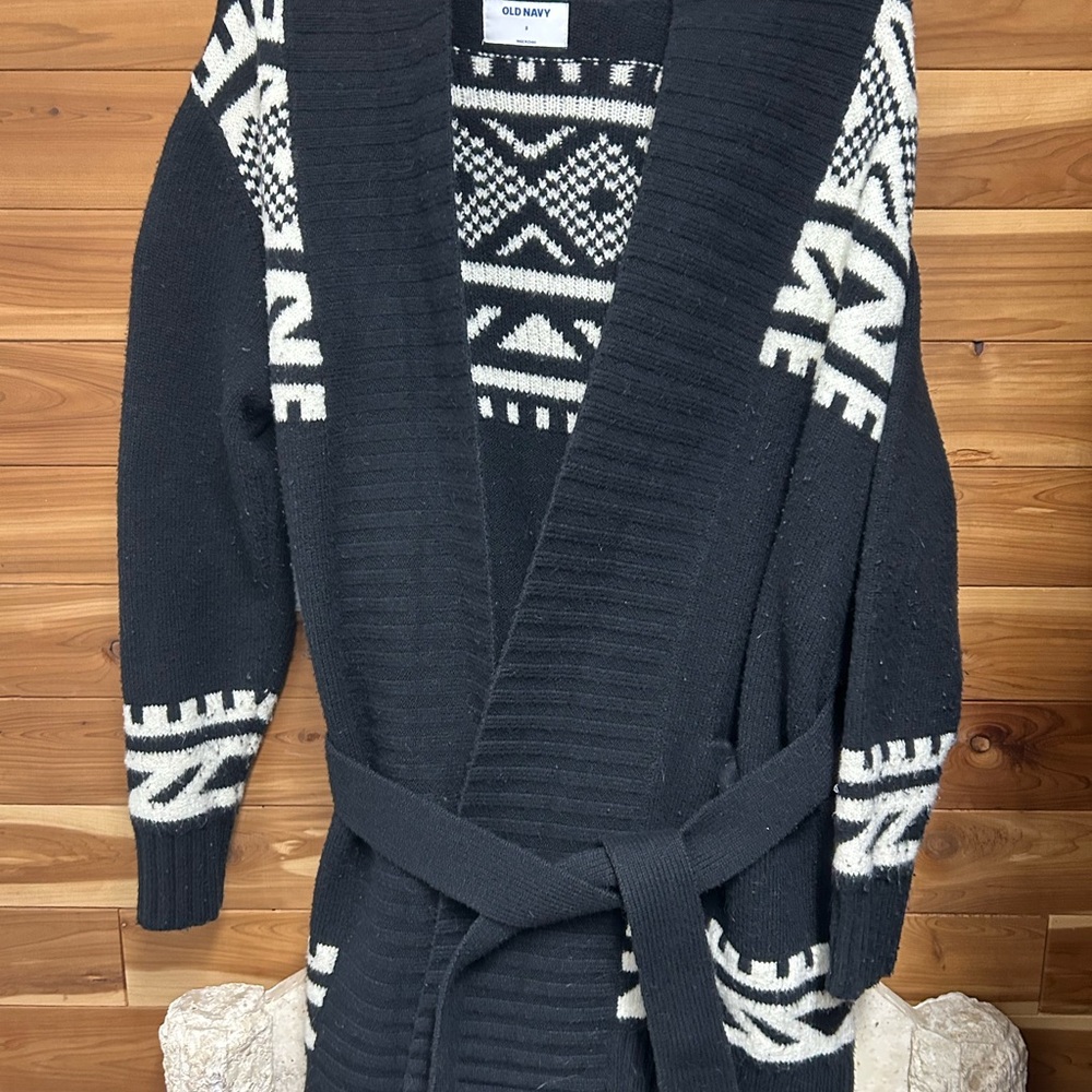 Old Navy Black and White Cardigan Sweater
